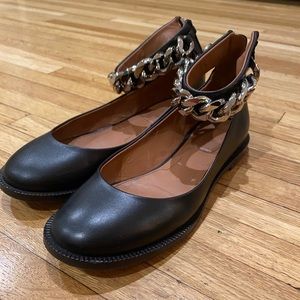 Givenchy Ballerine Chain flats size 36.5